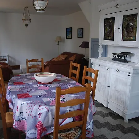 Holiday home La Clairiere Au Bois Thurageau